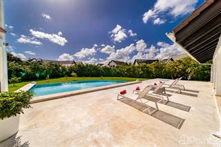 Residential Property for sale in Exquisite 5BR Villa in a Traditional Style with Infinity Pool and Peaceful Quiet Backyard, Punta Cana, La Altagracia