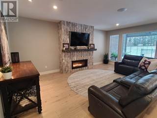 8917 GRIZZLY CRES, Kamloops, British Columbia, V2C6T9