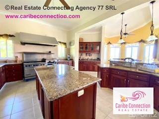 SPACIOUS VILLA SITUATED IN PRESTIGIOUS NEIGHBOURHOOD WITH ROLLING VIEWS OVER NATURE AND OCEAN, Sosua, Puerto Plata