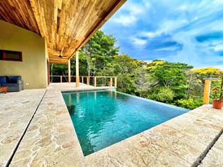 Ocean View 4-Bedroom Home with 3-Bedroom Guesthouse & Pool in Escalares, Escaleras, Puntarenas