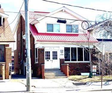 Picture of 717 Coxwell Ave, Toronto, Ontario, M4C 3C1