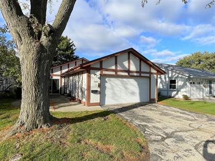 Picture of 5321 S Somerset Ln, Greenfield, WI, 53221