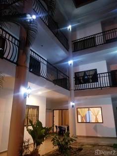 Newly refurbished 3-story Building with a great location and as well with a good income rental., Jaco, Puntarenas