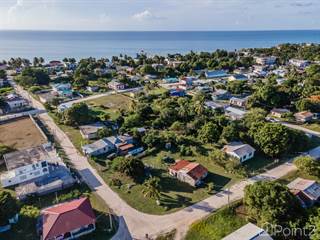 Large Residential Lot with Fixer Upper in Sarteneja, Sarteneja, Corozal District