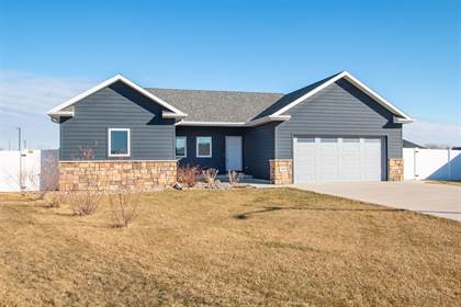 Residential Property for sale in 181 N Churchill Circle, North Sioux, SD, 57049