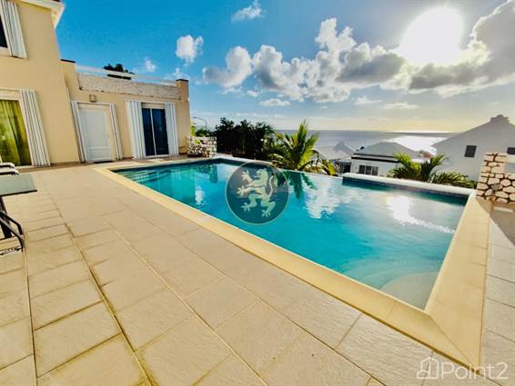 Relax in Luxury with Ocean & Sunset Views, Sint Maarten