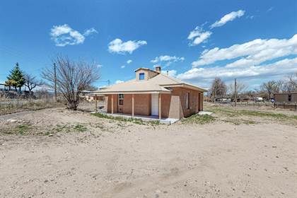 Picture of 395 County Road 84, Santa Fe, NM, 87506