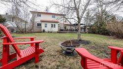 5 Clover Ave Barrie Ontario, Barrie, Ontario, L4N3M7