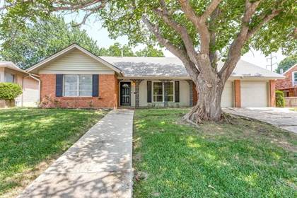Picture of 4813 Selkirk Drive, Fort Worth, TX, 76109