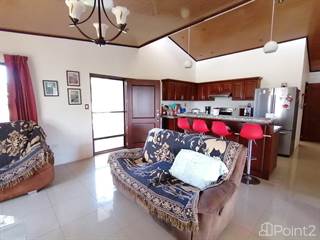 Beautiful home on a heavanly quiet and large property with gazebo and wonderful views., Atenas, Alajuela