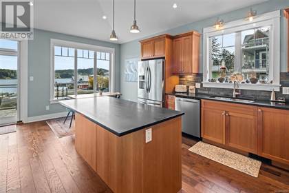 Picture of 129 Hilltop Cres, Sooke, British Columbia