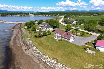 For Sale 2064 And 2066 Ch Des Coudriers Lile Aux Coudres Quebec More On Point2homescom - 