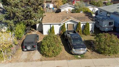 Picture of 4908 Bowness Road NW, Calgary, Alberta, T3B 0B8