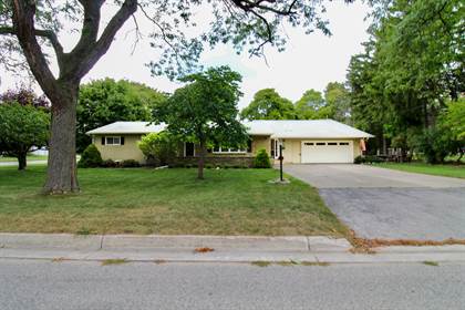 Picture of 504 8th Street, Manistee, MI, 49660