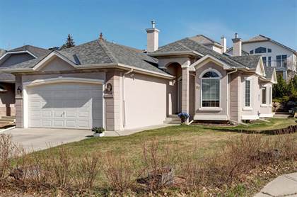 Picture of 82 SIENNA PARK Place SW, Calgary, Alberta, T3H 3L2