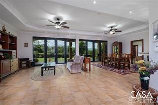Immaculate High-Quality Residence in Boquete Canyon Village, Boquete, Chiriquí