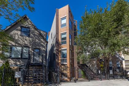 24 Apartments & Condos for Sale in Bucktown, IL