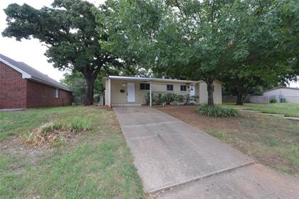 Residential Property for sale in 1919 Alan A Dale Road, Arlington, TX, 76013