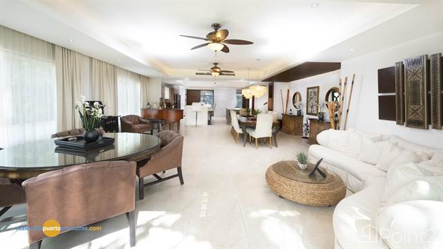 Luxurious 3+ Bedroom Marina Front Townhouse w/ Boatslip, Quintana Roo