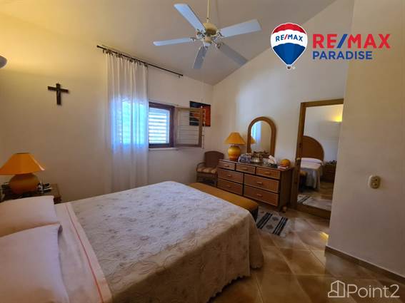 Exceptional and spacious 2nd level apartment, La Romana - photo 10 of 12