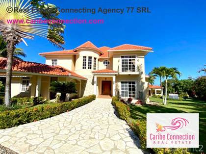 SPACIOUS VILLA SITUATED IN PRESTIGIOUS NEIGHBOURHOOD WITH ROLLING VIEWS OVER NATURE AND OCEAN, Sosua, Puerto Plata