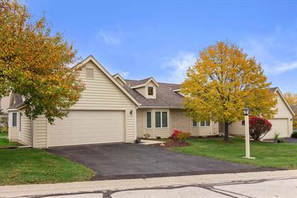 Picture of 21440 Hallendale Ct, Brookfield, WI, 53045