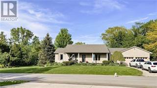 33930 MOORE Court, Bluewater, Ontario, N0M2T0