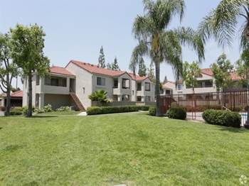 Apartamentos de renta en Colton, CA | Point2