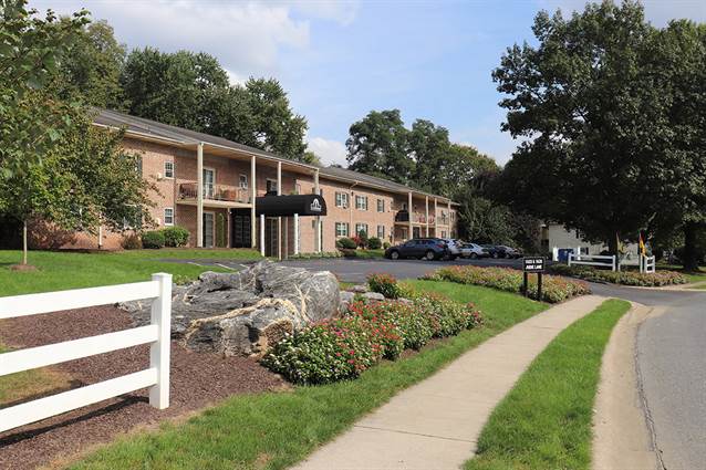 Condo For Rent at 1633-A Judie Lane, Lancaster, PA, 17603 | Point2