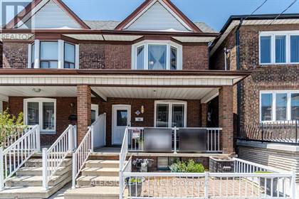 Picture of 588 DUFFERIN ST, Toronto, Ontario, M6K2A9