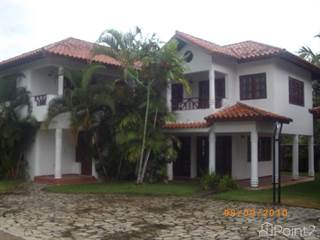 3 villa complex for sale in Juan Dolio with hug swimming pool Dominican Republic, San Pedro De Macoris, San Pedro de Macorís