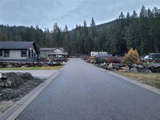 8253 Highway 97A, 13, Mara, British Columbia, V0E2K0