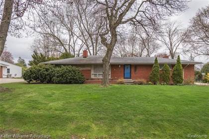 Residential Property for sale in 28274 THORNY BRAE Road, Farmington Hills, MI, 48331
