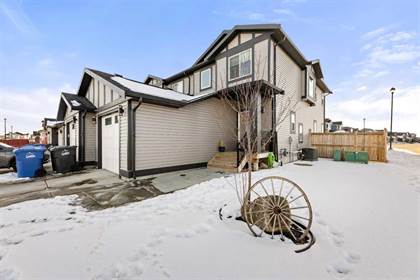 Picture of 1435 Aldrich Place E, Carstairs, Alberta, T0M0N0