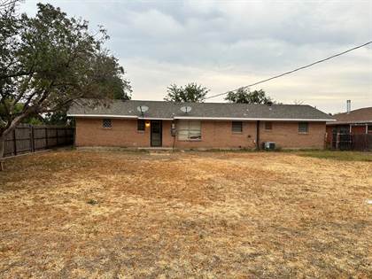 House For Sale at 1503 4th St, Roscoe, TX, 79545 | Point2