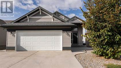 Picture of 514 Mary Cameron Crescent N, Lethbridge, Alberta, T1H6V6