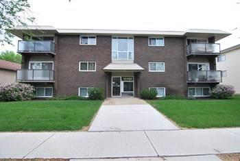 Apartment for rent in 10442 77 Avenue Northwest, Edmonton, Alberta, T6E 1M9