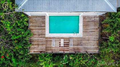 Manifique Almond Grove Villa With Cottage For Sale, Cole Bay, Sint Maarten