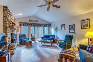 10705 Woodcrest Ct 304, Sister Bay, WI, 54234