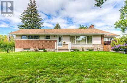 Picture of 36 HAHN Place, Kitchener, Ontario, N2M1R3