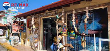 Gift Shop and tobacco store with exceptional location, Bayahibe, La Romana