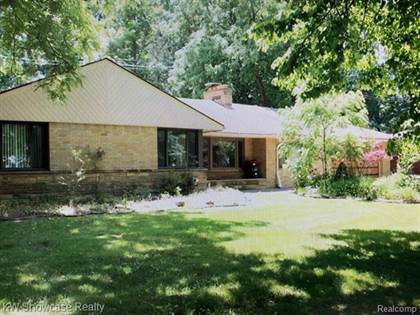 Residential Property for sale in 32863 6 Mile Road, Livonia, MI, 48154