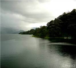 Prime Lake investment land popular tourist area La Fortuna, Arenal, Guanacaste
