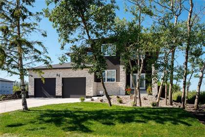 Picture of 85 RIVER SPRINGS Drive, West St Paul, Manitoba