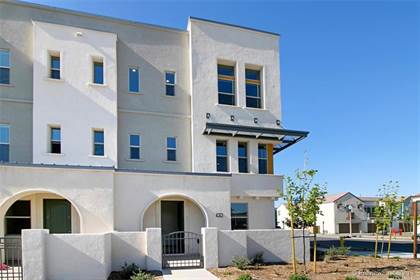 Propiedad residencial en venta en 152 Paramount, Irvine, CA, 92618