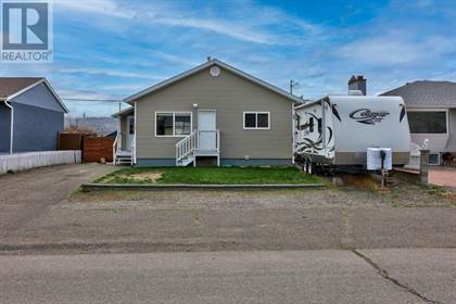 Picture of 1043 SHERBROOKE AVE, Kamloops, British Columbia, V2B1W4
