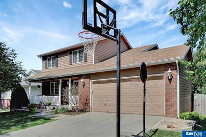 Pristine Basketball Court in Everett, Everett, WA