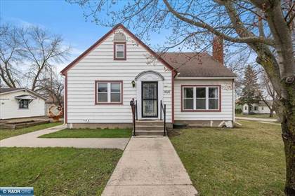 Picture of 1616 N 8th Ave, Virginia, MN, 55792