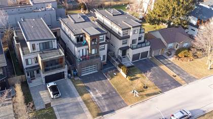 685 Montbeck Cres, Mississauga, Ontario, L5G1P4
