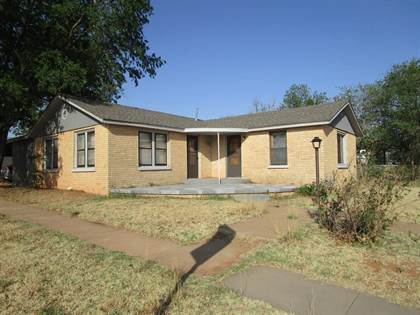 Residential Property for sale in 701 Avenue J NW, Childress, TX, 79201